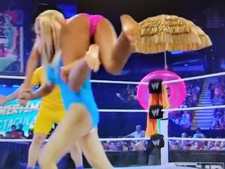 Gail Kim feet photo thumbnail