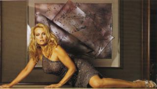 Gail O'Grady feet photo thumbnail