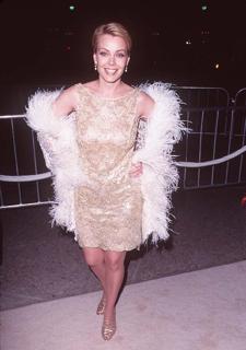 Gail O'Grady feet photo thumbnail