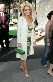 Gail O'Grady feet photo thumbnail