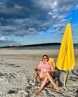 Gail Simmons feet photo 19