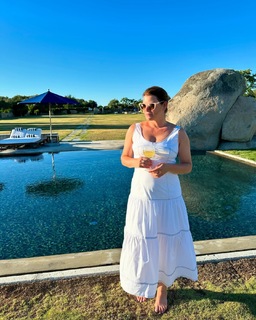 Gail Simmons feet photo 6