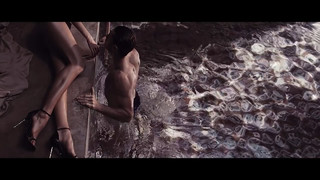 Gal Gadot feet photo thumbnail