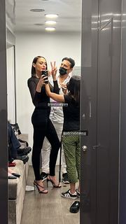 Gal Gadot feet photo thumbnail