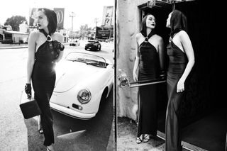 Gal Gadot feet photo thumbnail