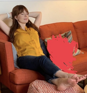 Galadriel Stineman feet photo 9
