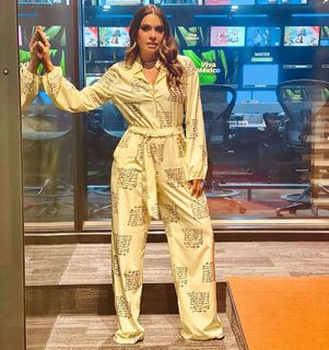 Galilea Montijo feet photo thumbnail