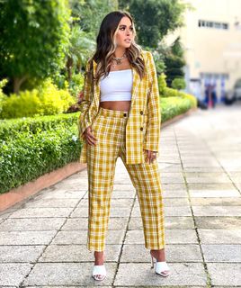 Galilea Montijo feet photo thumbnail