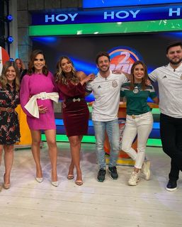 Galilea Montijo feet photo thumbnail