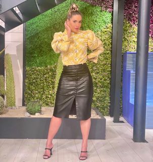 Galilea Montijo feet photo thumbnail