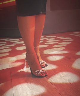 Galilea Montijo feet photo thumbnail