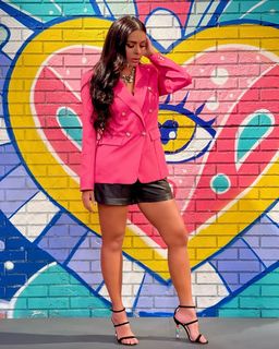 Galilea Montijo feet photo thumbnail