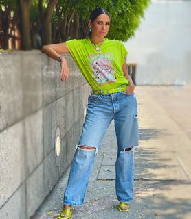 Galilea Montijo feet photo thumbnail