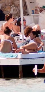 Gamze Karaman feet photo 3