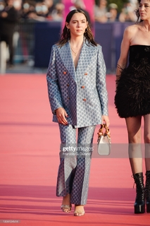 Garance Marillier feet photo 1