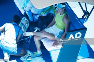 Garbiñe Muguruza feet photo thumbnail