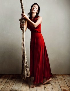 Garbiñe Muguruza feet photo thumbnail