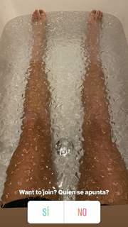 Garbiñe Muguruza feet photo thumbnail