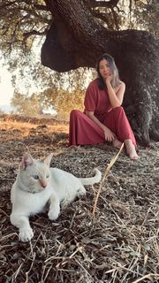 Garbiñe Muguruza feet photo thumbnail
