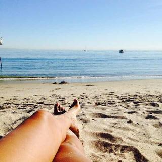 Garcelle Beauvais feet photo thumbnail