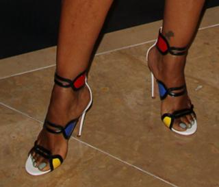 Garcelle Beauvais feet photo thumbnail