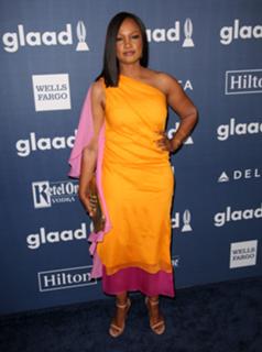 Garcelle Beauvais feet photo thumbnail