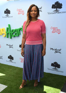 Garcelle Beauvais feet photo thumbnail