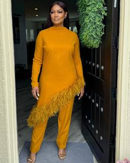 Garcelle Beauvais feet photo thumbnail