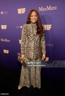 Garcelle Beauvais feet photo thumbnail