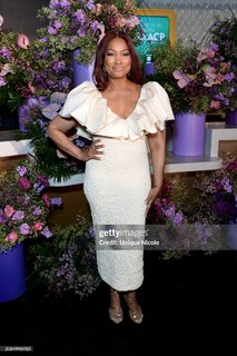 Garcelle Beauvais feet photo thumbnail