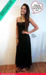 Gauhar Khan feet photo thumbnail
