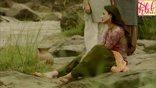 Gauhar Khan feet photo thumbnail