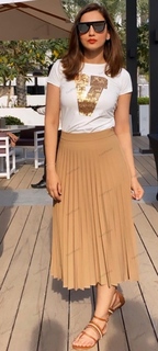 Gauhar Khan feet photo thumbnail