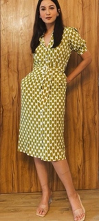 Gauhar Khan feet photo thumbnail