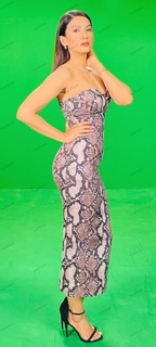 Gauhar Khan feet photo thumbnail
