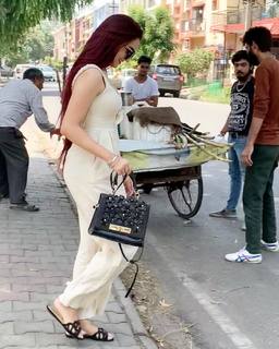 Gauri Virdi feet photo 7