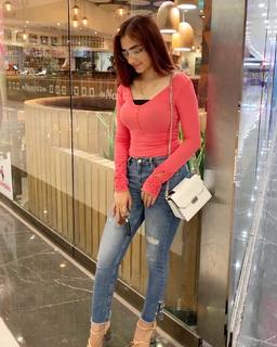 Gauri Virdi feet photo 4