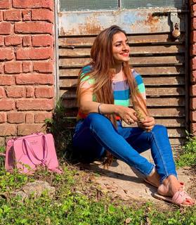 Gauri Virdi feet photo 14