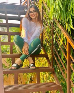 Gauri Virdi feet photo 1