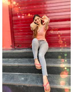 Gauri Virdi feet photo 11