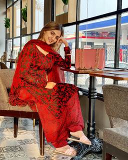 Gauri Virdi feet photo 11