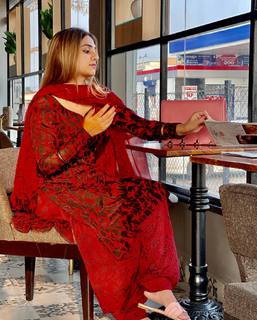 Gauri Virdi feet photo 10