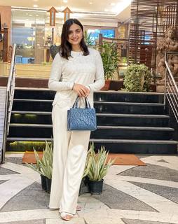Gauri Virdi feet photo 11
