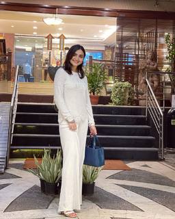 Gauri Virdi feet photo 9