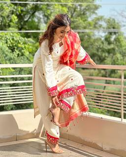 Gauri Virdi feet photo 11