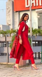 Gauri Virdi feet photo 9