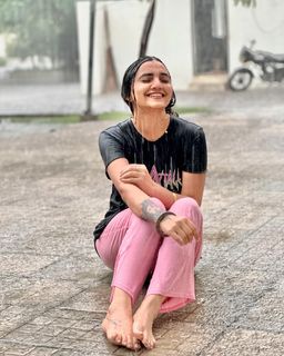 Gauri Virdi feet photo 20
