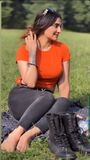 Gauri Virdi feet photo 10