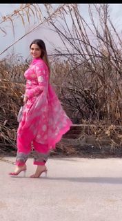 Gauri Virdi feet photo 1