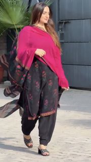 Gauri Virdi feet photo 11